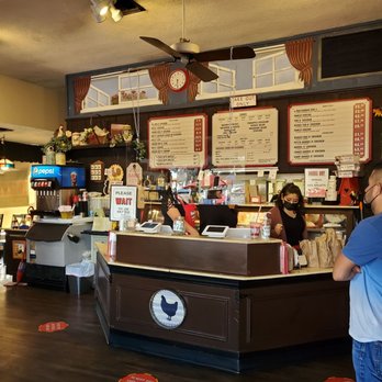 Dinah's Chicken - Register/ordering line - Chicken Shop Near Me - Glendale, California