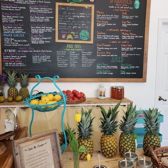 Under the Mango Tree - Rustic decor - Coffee & Tea Near Me - Miami Beach, Florida Under the Mango Tree - Rustic decor - Coffee & Tea Near Me - Miami Beach, Florida