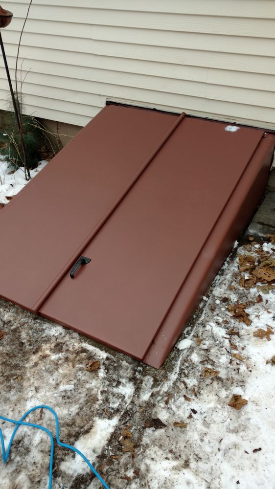 Slide of A Home and Garden Handyman