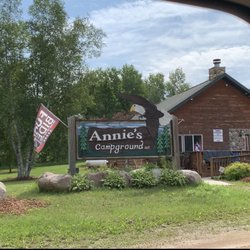 Annies Campground - The not-so-family-friendly flag at the entrance