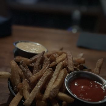 Fox's Den - Gastropubs Near Me - Annapolis, Maryland Fox's Den - Gastropubs Near Me - Annapolis, Maryland
