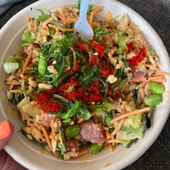 FreshFin - East Side - Spicy Tuna bowl on mixed greens - added carrot & seaweed salad - Asian Fusion Near Me - Milwaukee, Wisconsin