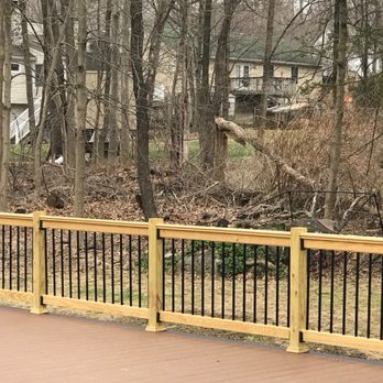 NY Worker Bees - Aluminum affordable low maintenance railings - Decks & Railing Near Me - Wappingers Falls, New York NY Worker Bees - Aluminum affordable low maintenance railings - Decks & Railing Near Me - Wappingers Falls, New York