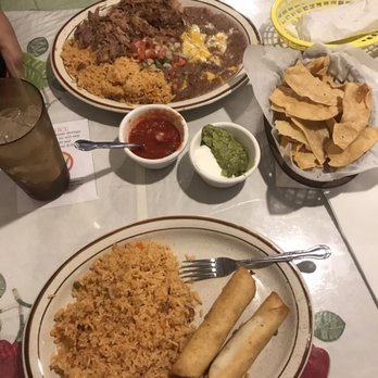 El Farolito - Mexican Near Me - Placentia, California