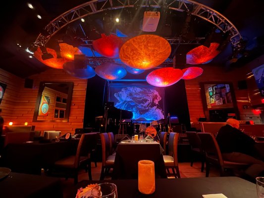 Vibrato Grill Jazz by null