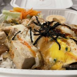Kaizen Japanese Bar & Grill - Spicy Tofu Don