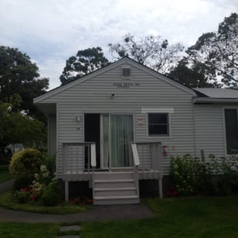The Penny Lane - Hotels Near Me - Hampton Bays, New York