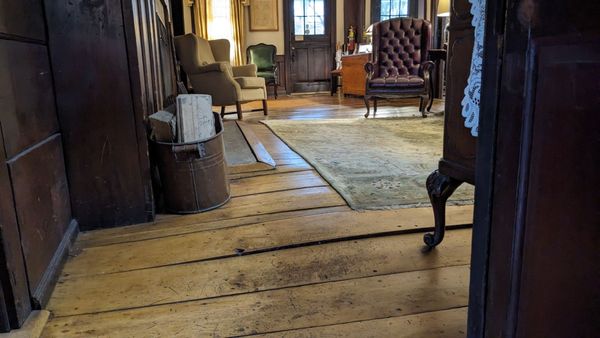 Old Drovers Inn by null
