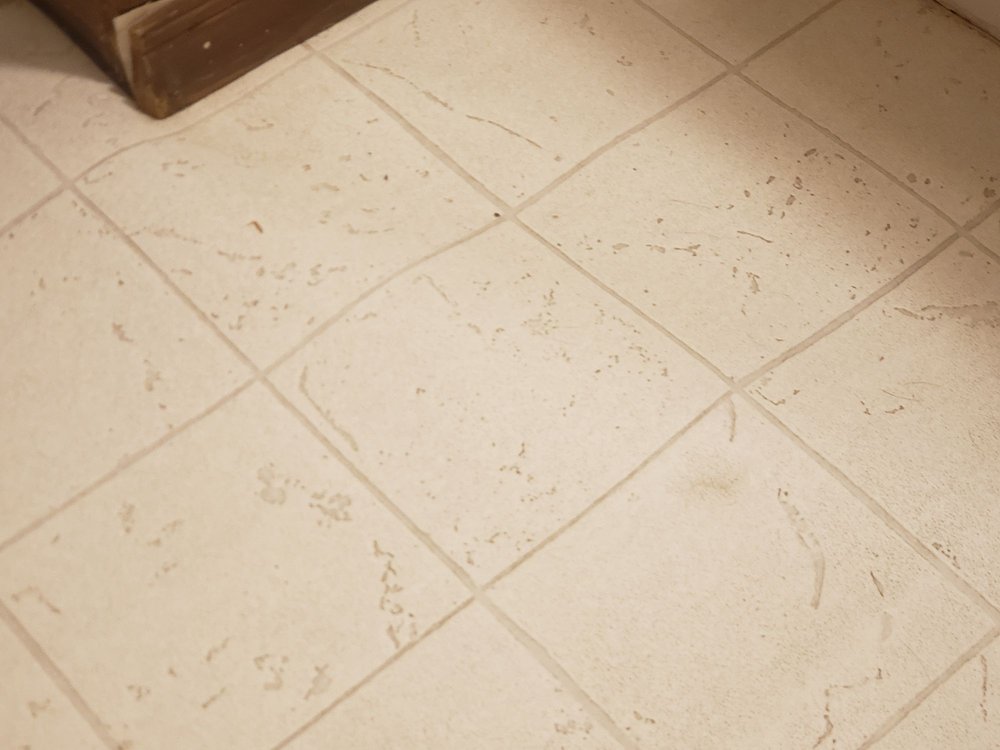 Slide of Roberts Handyman & Contracting