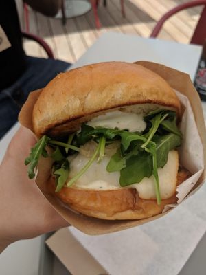 Vaka Burger by null