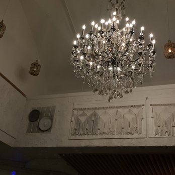 Delbar Middle Eastern - Entrance chandelier - Persian/Iranian Near Me - Atlanta, Georgia
