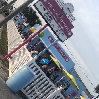 Pelican's SnoBalls - Just a different angle showing sign and fence to keep kids inside and secure - Shaved Ice Near Me - Plant City, Florida Pelican's SnoBalls - Just a different angle showing sign and fence to keep kids inside and secure - Shaved Ice Near Me - Plant City, Florida