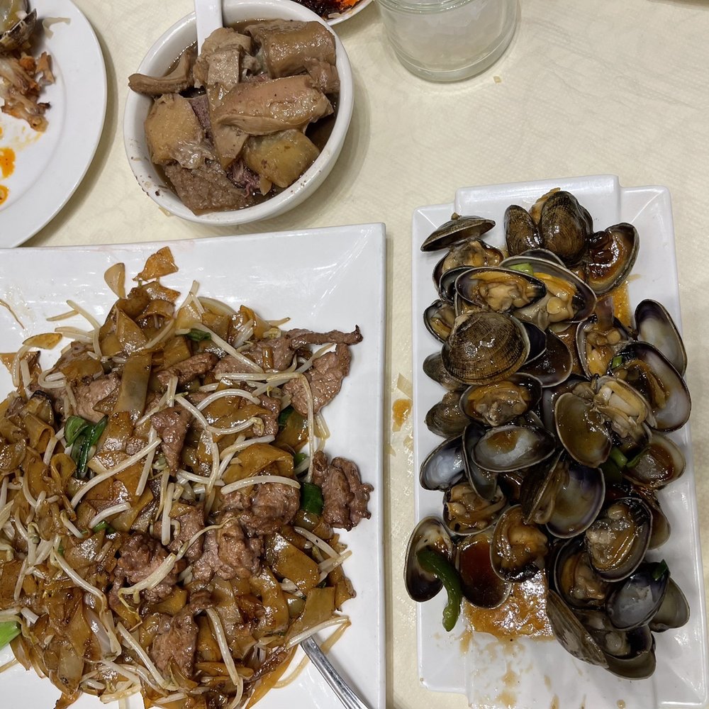 Royal China Restaurant - dry fried beef rice noodles - Dim Sum Near Me - Duluth, Georgia Royal China Restaurant - dry fried beef rice noodles - Dim Sum Near Me - Duluth, Georgia