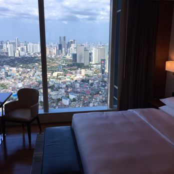 Grand Hyatt Manila - Hotels Near Me - Taguig, NCR