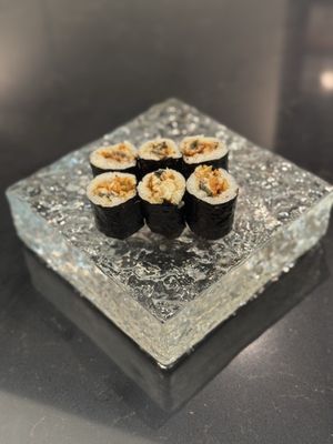 ROLL UP JAPANESE HAND ROLLS by null