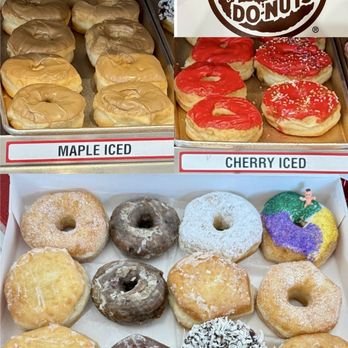 Shipley Do-Nuts - Caught in the act of indulgence with our Charleston family in town. The plan was supposed to be 6. L(･‿･)L. - Donuts Near Me - Jacksonville, Florida