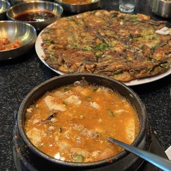 Korean Eatery Made In Korea - Seafood & Green Onion Pancake - Korean Near Me - Enterprise, Nevada