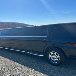 Cee’s Limousine Service