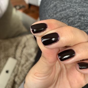 Dominic Nail Spa - Sloppy outlines, cuticles partially painted. All around mess. - Nail Salons Near Me - Manhattan Beach, California
