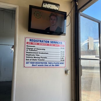 Swift Service Smog - Waiting area has chairs and a tv. They also offer registration services. - Smog Check Stations Near Me - Riverside, California Swift Service Smog - Waiting area has chairs and a tv. They also offer registration services. - Smog Check Stations Near Me - Riverside, California