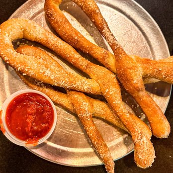 Mellow Mushroom - Pizza Near Me - Winston-Salem, North Carolina