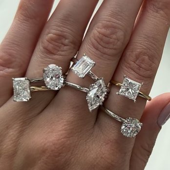 Helzberg Diamonds - Helzberg Diamonds - Jewelry Near Me - Plainfield, Indiana Helzberg Diamonds - Helzberg Diamonds - Jewelry Near Me - Plainfield, Indiana