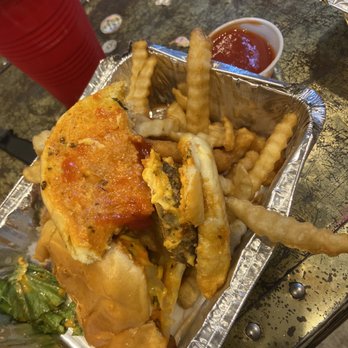 New Heights Bar & Grill - Where is the other half of my burger??? - Chicken Wings Near Me - Brooklyn, New York