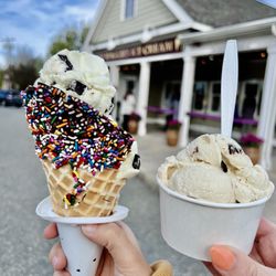 Mad Maggie's Ice Cream - Mint chocolate chip in my favorite waffle cones!!