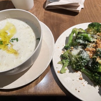 Flower Child - Butternut squash soup and broccoli - Salad Near Me - Phoenix, Arizona Flower Child - Butternut squash soup and broccoli - Salad Near Me - Phoenix, Arizona