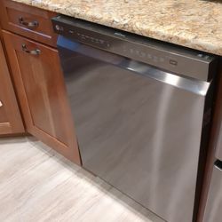 Petrillo's Appliances - Petrillos Appliance Dishwasher Install