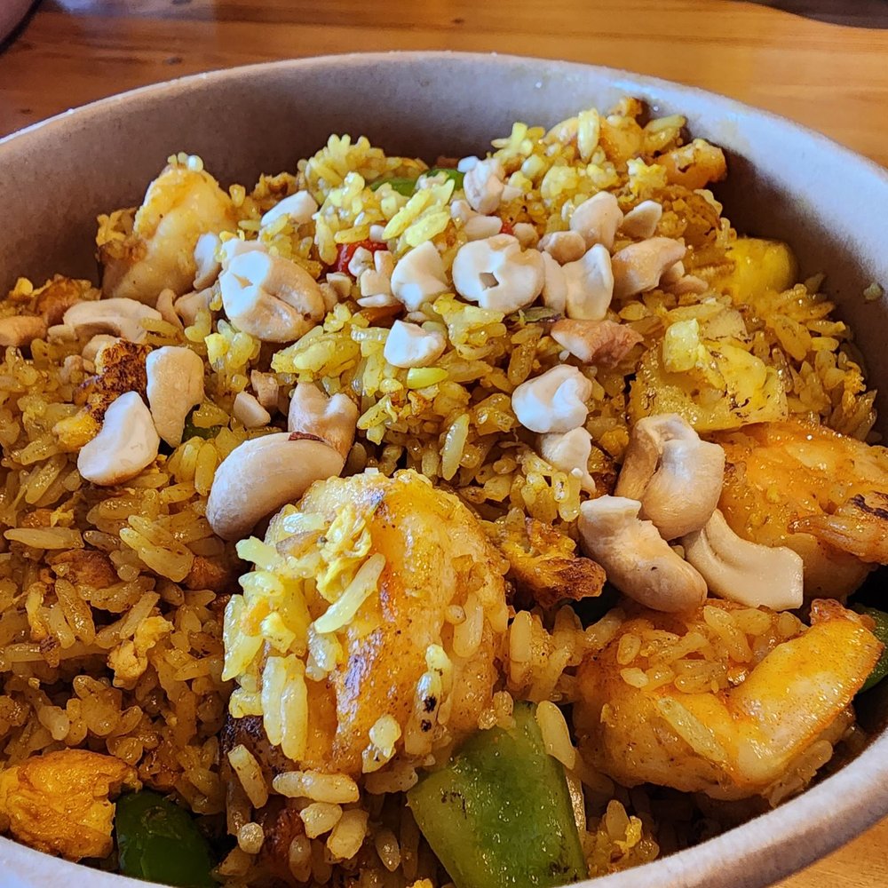 Pineapple rice Pineapple rice