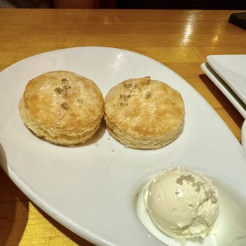 Salty Sow - Biscuits - American Near Me - Austin, Texas Salty Sow - Biscuits - American Near Me - Austin, Texas