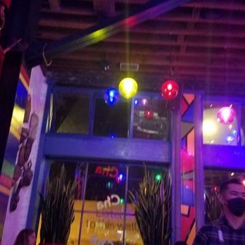 Cha Cha Cha - Internal view - Caribbean Near Me - San Francisco, California