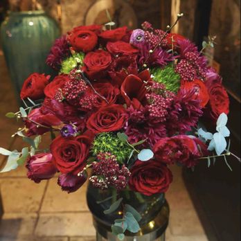 1. Hollywood Floral and Design