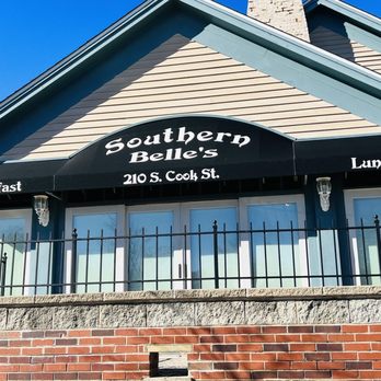 Southern Belle's - the front of the restaurant - Breakfast & Brunch Near Me - Barrington, Illinois