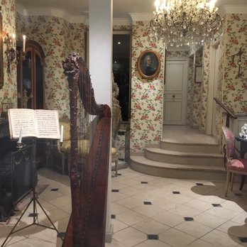 Caron de Beaumarchais - Hotels Near Me - Paris, 75 Caron de Beaumarchais - Hotels Near Me - Paris, 75