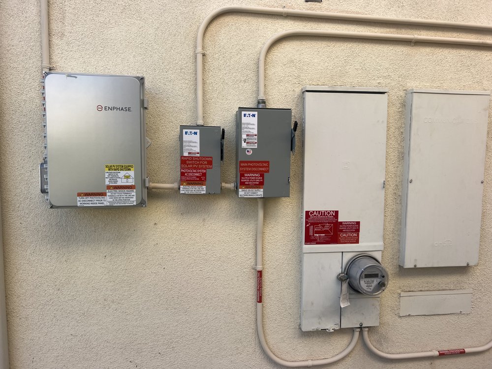 Slide of Mendez Electric & Solar