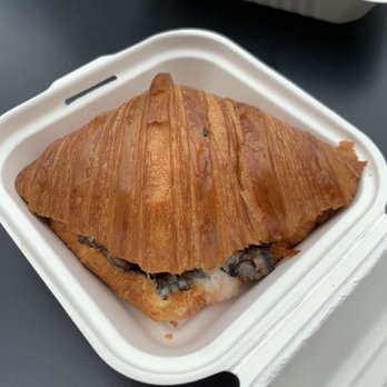 Bree'osh - Montecito - Mushroom and Cheese Croissant - Coffee & Tea Near Me - Santa Barbara, California