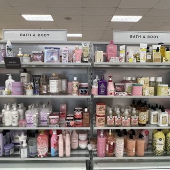 TJ MAXX - Updated January 2026 - 31 Photos & 65 Reviews - 9914 Mission