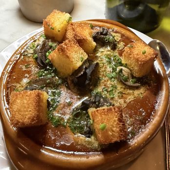 La Fête - Escargot - Wine Bars Near Me - Birmingham, Alabama