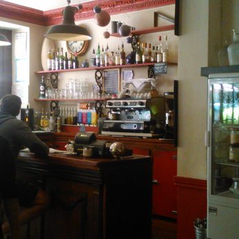 La Grenouille bleue - bar et cave à desserts - restaurant "La grenouille bleue" - French Near Me - Paris, 75 La Grenouille bleue - bar et cave à desserts - restaurant "La grenouille bleue" - French Near Me - Paris, 75