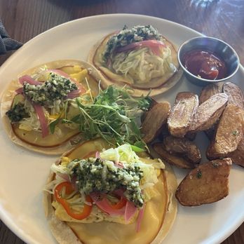Union Hill Kitchen & Craft Bar - Breakfast SIDE CRISPY POTATOES gf/v - New American Near Me - Baltimore, Maryland Union Hill Kitchen & Craft Bar - Breakfast SIDE CRISPY POTATOES gf/v - New American Near Me - Baltimore, Maryland