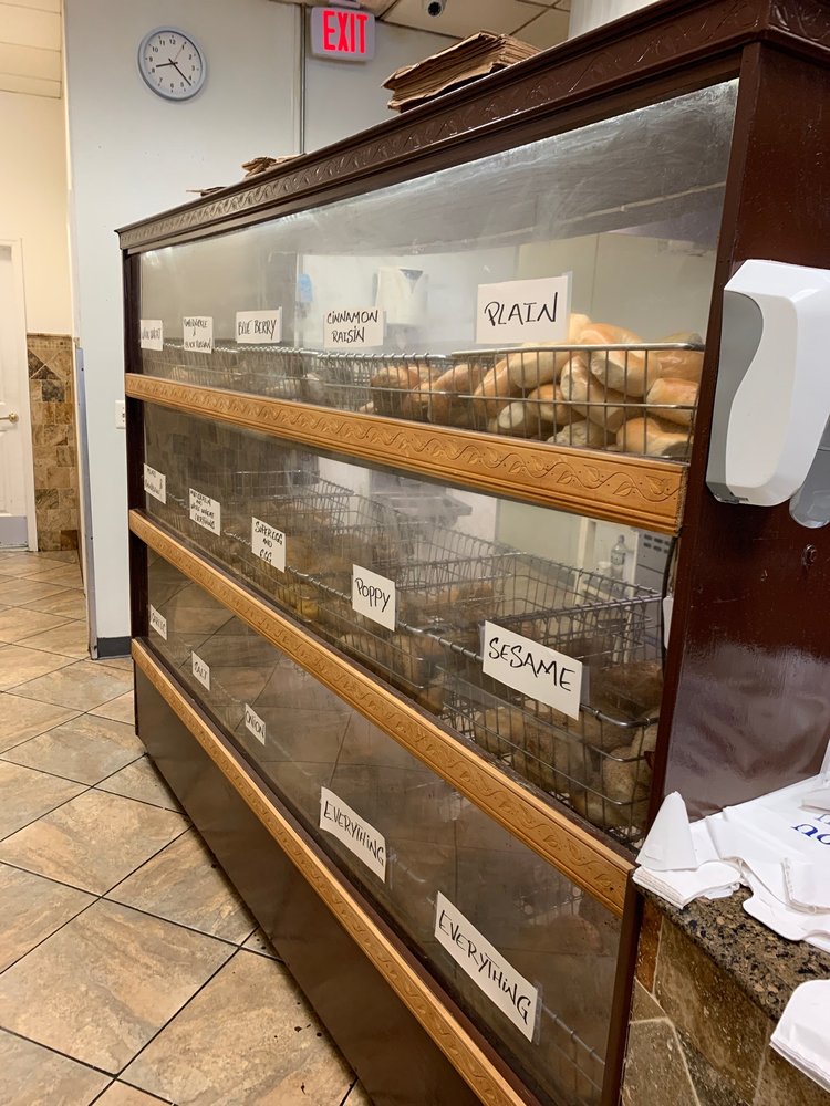 HOT BAGELS N MORE Updated August 2024 20 Photos & 34 Reviews 287
