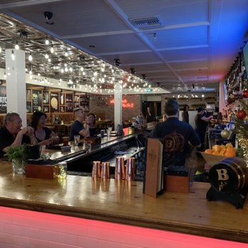 Batch Local Kitchen - Cocktail Bars Near Me - West Palm Beach, Florida