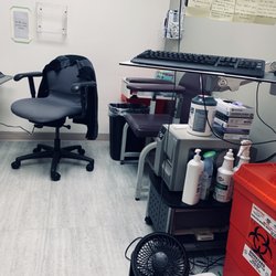 Penn Hematology/Oncology Pennsylvania Hospital - Laboratory room