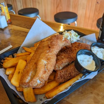 The Dive - Two-piece fish and chips - Bars Near Me - Port Orford, Oregon