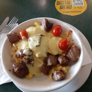 Metro Diner - Steak and scrambled bowl - American Near Me - Granger, Indiana