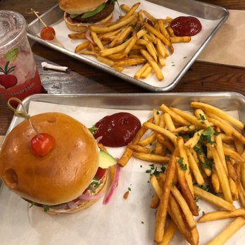 Rabano - Juice Bars & Smoothies Near Me - Hermosa Beach, California Rabano - Juice Bars & Smoothies Near Me - Hermosa Beach, California