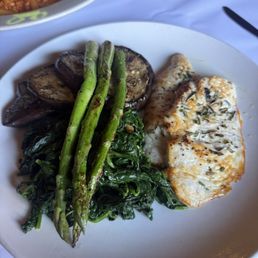 Battuta di Pollo with eggplant spinach and asparagus Battuta di Pollo with eggplant spinach and asparagus