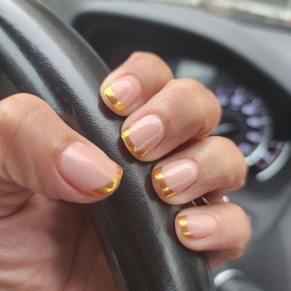 Cloud Nail Bar - Nail Salons Near Me - Buffalo, New York